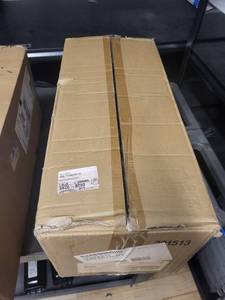 lot 57ZA image: Box of 4 Adjustable Table Legs HEB4LEG.T1