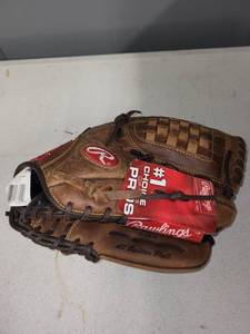 lot 16SC image: Autographed Rawlings PL2FS 12 Inch All Leather Shell Baseball Glove