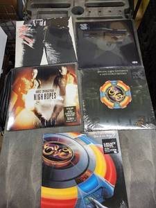 lot 87SC image: Set of 5 Sealed Vinyl Records - ELO, Bruce Springsteen, David Bowie, Rolling Stones