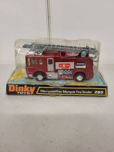 lot 39L image: Dinky Toys Merryweather Marquis Fire Tender No. 285 in Original Packaging