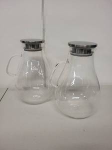 lot 59L image: Set of 2 Glass Pitchers with Stainless Steel Lids