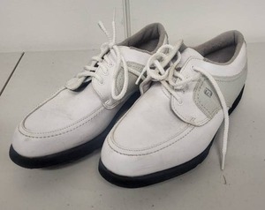 lot 64L image: Pair of FootJoy Womens Size 6.5M White Golf Shoes with Softspikes