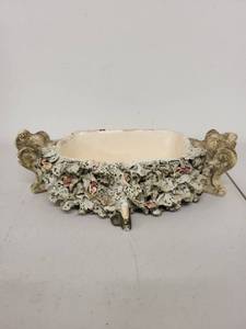 lot 25AE image: Vintage Ornate Ceramic Planter with Floral Accents