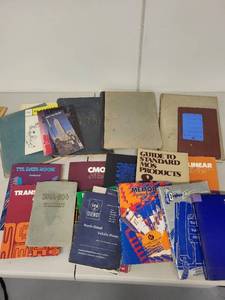 lot 35AE image: Collection of Vintage Technical and Design Books Including Decorative Art 19612