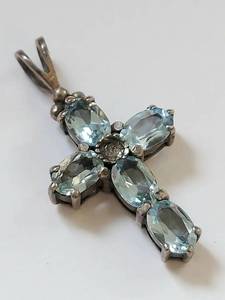 lot 17Q image: Sterling Silver Cross Pendant with Blue Stones