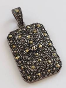 lot 28Q image: Vintage Sterling Silver Marcasite Pendant