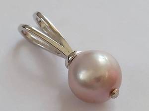 lot 36Q image: Sterling Silver Pink Pearl Pendant 925