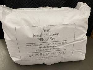 lot 19 image: Pillow Set - Bokser Home Firm Feather Down StandardQueen 20x28in