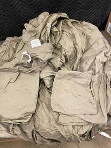 lot 24 image: Duvet Cover & Sham Set - Linen Front & Cotton Sateen Back (FullQueen)