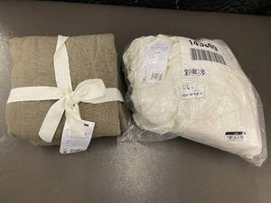 lot 40 image: Sham Set & Linen Bed Skirt - 100% French Linen Front