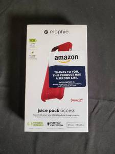 lot 29 image: Juice Pack Access -Iphone 11  mophie Empower Red edition
