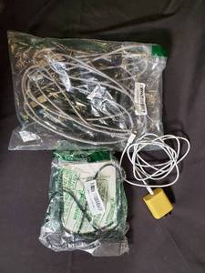 lot 33 image: Braided Charging Cables & Wireless Charging Pad - Assorted Accessories
