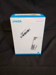 lot 76 image: Charger - Anker Charge Fast