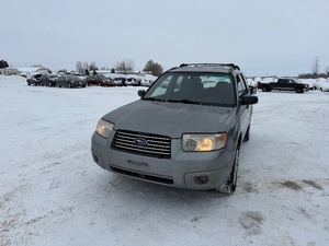 lot 4 image: 2008 Subaru Forester