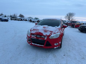 lot 3 image: 2012 Ford Focus