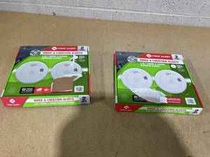 lot 278 image: LOT OF 2 First Alert 2-in-1 Smoke & Carbon Monoxide Alarms With Voice & Location Alert 2 Pack (4 Total)