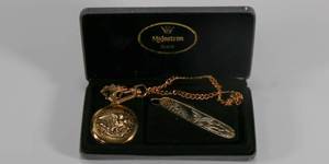 lot 49 image: Gold-Tone Majestron Quartz Pocket Watch w Matching Chain & Knife