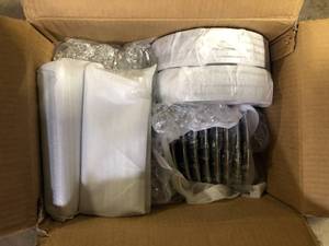 lot 19 image: VEVOR 10 PCS 43 cm16.9 in. Tall Wedding Flower Vase Metal Wedding Trumpet Centerpiece Gold Floral Stand Display Steel Round Customer Returns See Pictures