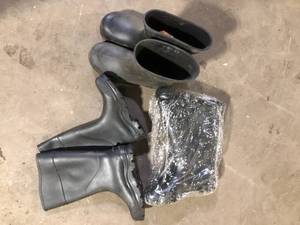 lot 45 image: Lot of Heartland Mens 15 in. All-Purpose PVC Rubber Boot- Black Various Sizes Customer Returns See Pictures
