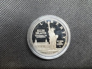 lot 86 image: 1986-S Proof Statue of Liberty Silver Commem. Dollar