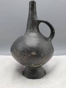 lot 2 image: Pottery Handled Water Ewer, Reported to be Inca from Peru. Approx. 9.75 inches tall