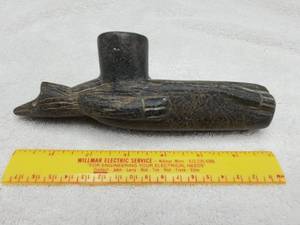 lot 34 image: Peace Pipe, Fox - Unknown Origin