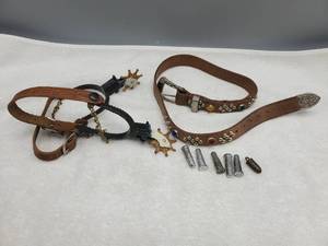 lot 49 image: Cool Toy Spurs with Pistol Theme, 50s Gem Belt, Old Silver Bullet & Toy Bullets