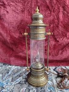 lot 69 image: Beautiful Antique Brass Lamp--15 Inches High