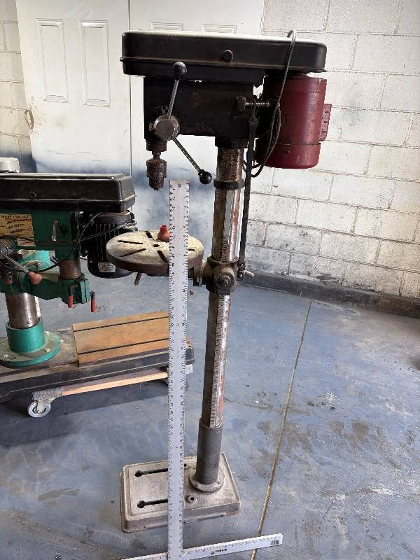 lot 16 image: Leeson Farm Duty Floor Drill Press