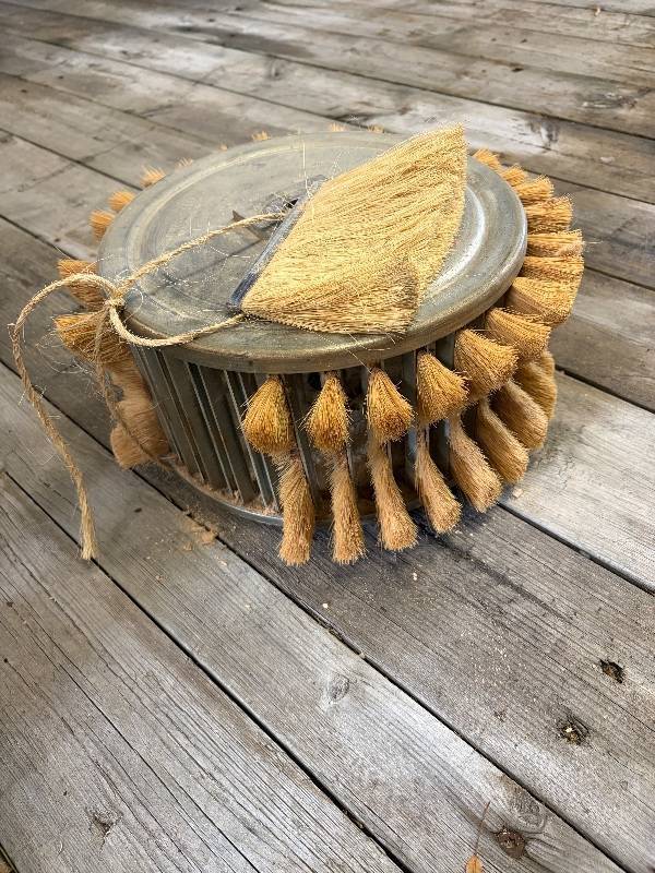 lot 22 image: G&P Wolfhead Flap Sanding Head