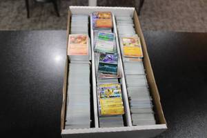 lot 61 image: Large International Pokemon Lot  2800 Non Holo & 900 HoloReverse Holo