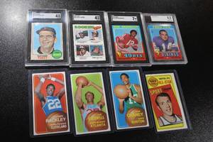 lot 67 image: Vintage Mixed Sports Card Lot  8 Cards