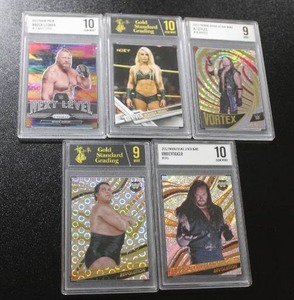 lot 11 image: WWE Wrestling Trading Card Lot  5 Cards