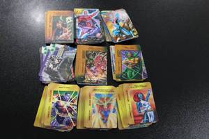 lot 84 image: 1995 Fleer Marvel Overpower Card Game Lot  270 Cards