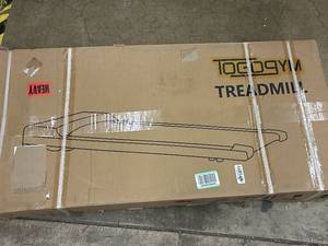 lot 7 image: Treadmill - Made in China