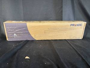 lot 9 image: LED Linear Light Fixture - 18W 1440 Lumen White Light