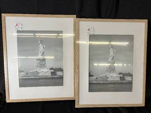 lot 99 image: Poster Frame Set - EnjoyBasics 2-piece 16x20 inch