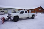 2015 Chevy 2500 HD Extended Cab 4 x 4 Pickup Truck With 8' Hiniker Snow Plow