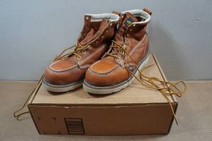 lot 53 image: Thorogood Mens Work Boots - Size 9.5