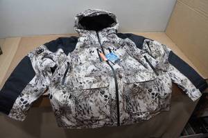 lot 77 image: Clam Ice Armor Rise Jacket with Motion Float - 2XL