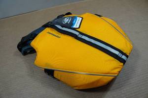 lot 90 image: Stohlquist Pup Float Deluxe - XL