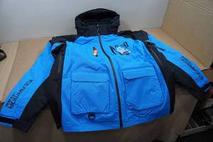 lot 91 image: Clam Ice Armor Rise Jacket with Motion Float - 4XL