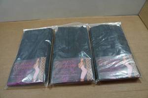 lot 149 image: Elsas Curves Black Shapewear - XXL