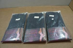 lot 152 image: Elsas Curves Black Shapewear - Large