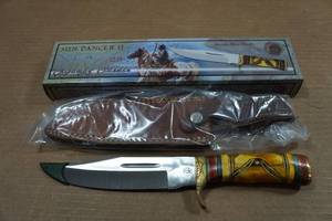 lot 190 image: Chipaway Classics Sun Dancer II Fixed Blade Knife