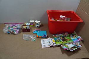 lot 18C image: Assorted Girls Legos - 6 Lbs