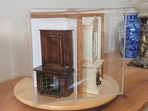 lot 811 image: Doll House Display with Wood Turntable - 112 Scale Victorian Fireplaces and Bench.