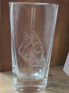 lot 832 image: 9 Nautical theme Mid Century Modern Swedish Art Glass Vase