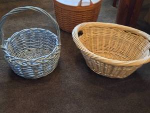 lot 846 image: Lot of (2) Wicker Baskets - One 24 long Two Handle Basket and One 18 diameter Easter style One Handle Basket
