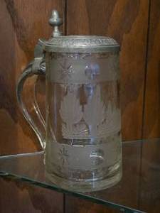 lot 870 image: Vintage 6 Glass German Beer Stein with Pewter Lid (likely engraved from 18th to 19th century)
